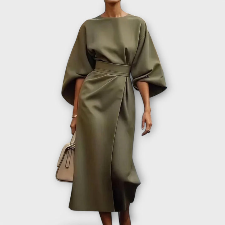 Eline - Elegant dress with sleeves