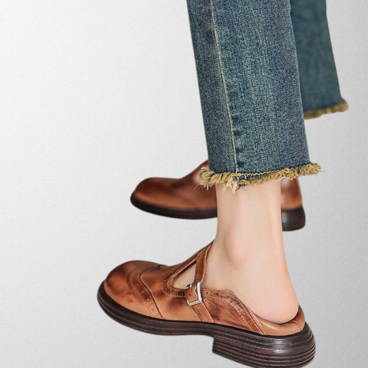 Clara | Timeless Mary Janes