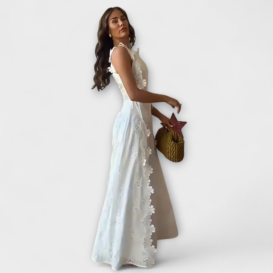 Éliora – Lace Floral Tie-Strap Maxi Dress