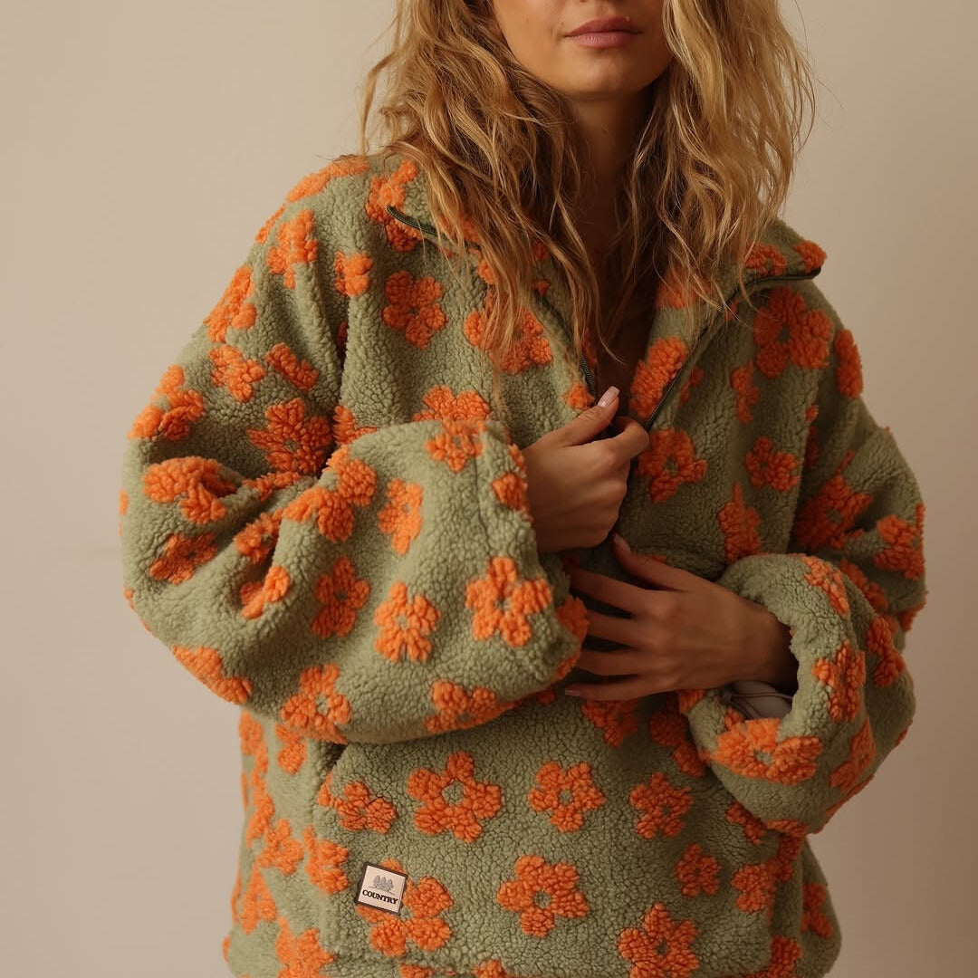 Daisy – Cozy Fleece Elegance