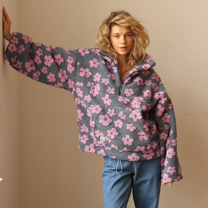 Daisy – Cozy Fleece Elegance