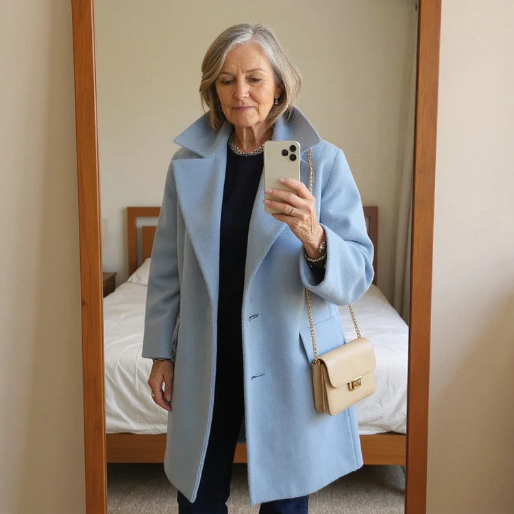 <h2>CUSTOMERS LOVE ANNA & CLAIRE SAVANNAH</h2>