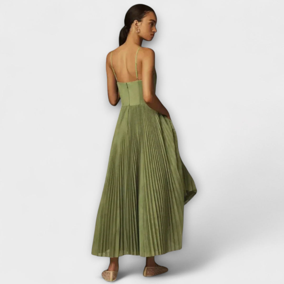 Lucrezia - Elegant Dress with Charm